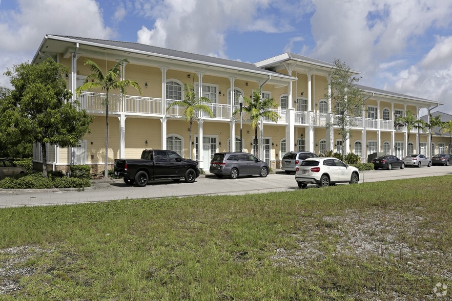 Primary Photo Of 2962 Trivium Cir, Fort Lauderdale Office For Sale