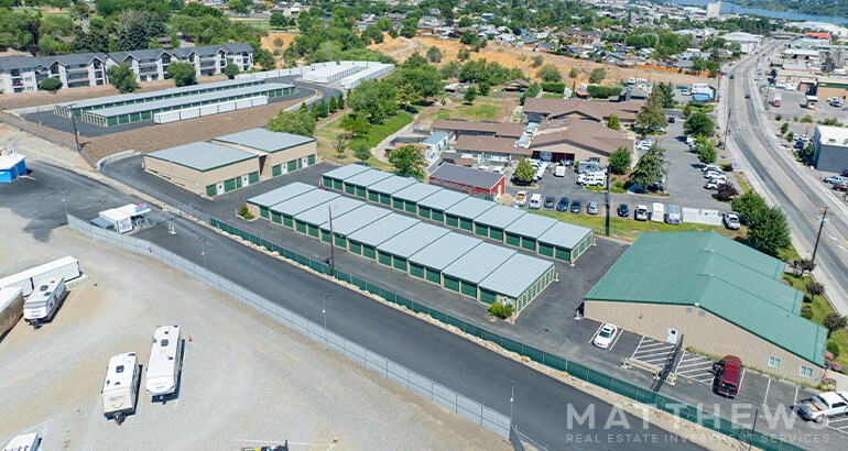 Primary Photo Of 1536 Wenatchee Ave, Wenatchee Self Storage For Sale