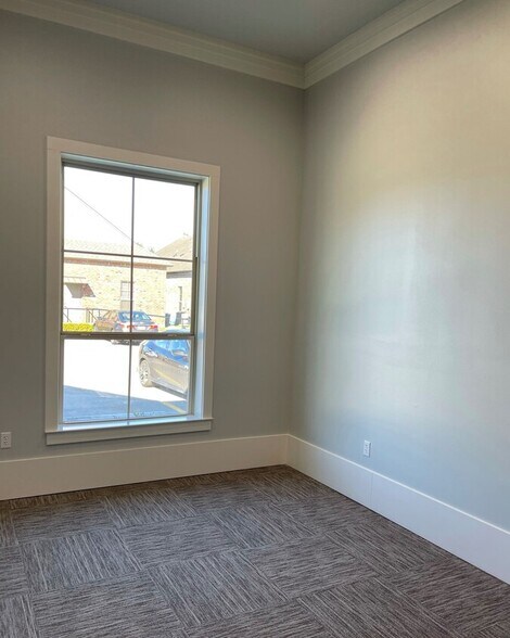 More Photos Of W E Heck, Baton Rouge Office For Lease