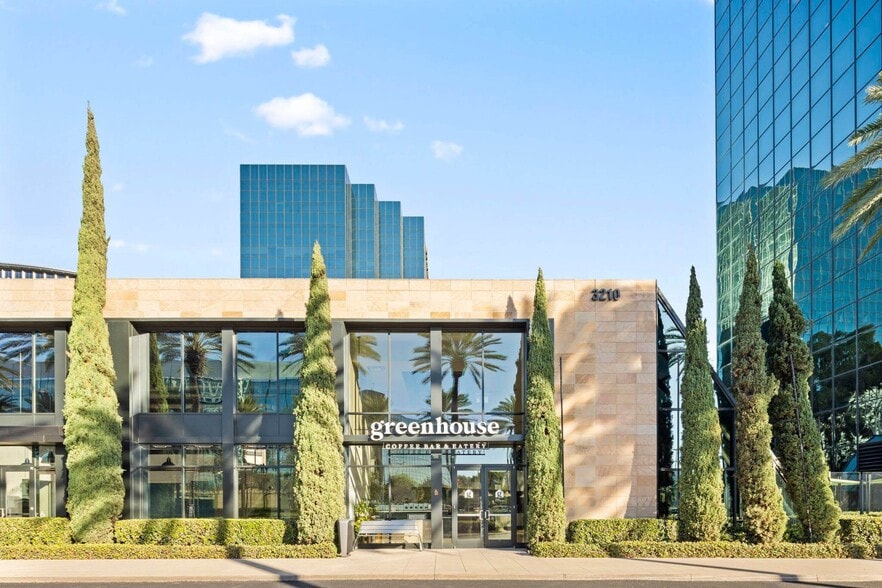 More Photos Of 611 Anton Blvd, Costa Mesa Unknown For Lease