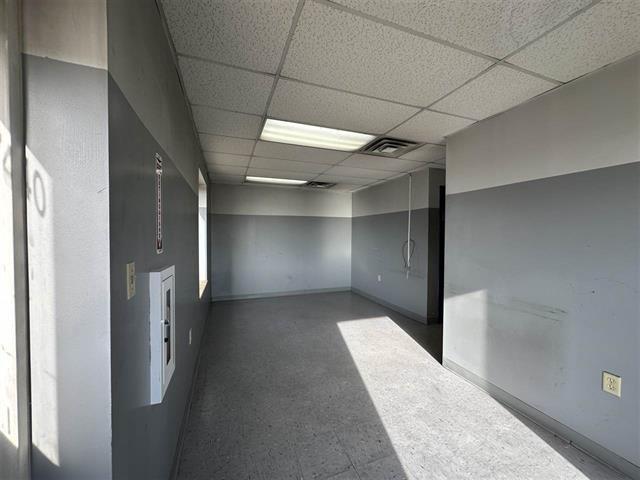 More Photos Of 2740 Stoner Ct, North Liberty Truck Terminal For Lease