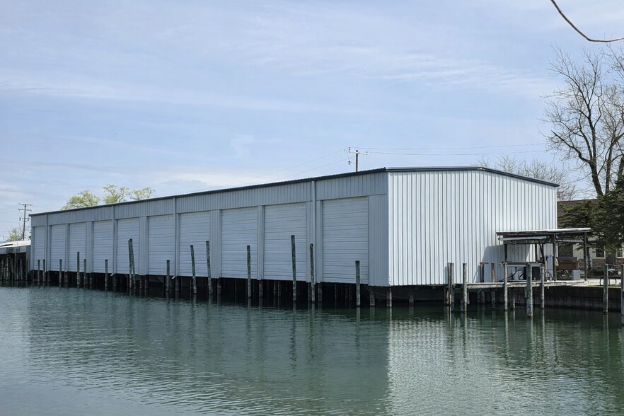 More Photos Of 7116 McDonald St, Harsens Island Specialty For Sale