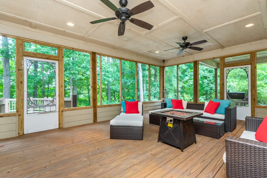 More Photos Of 565 Owens Gin Rd NE, Calhoun Lodge Meeting Hall For Sale