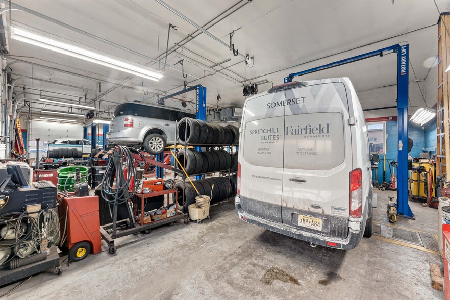 More Photos Of 141 Lincoln Blvd, Middlesex Auto Repair For Sale