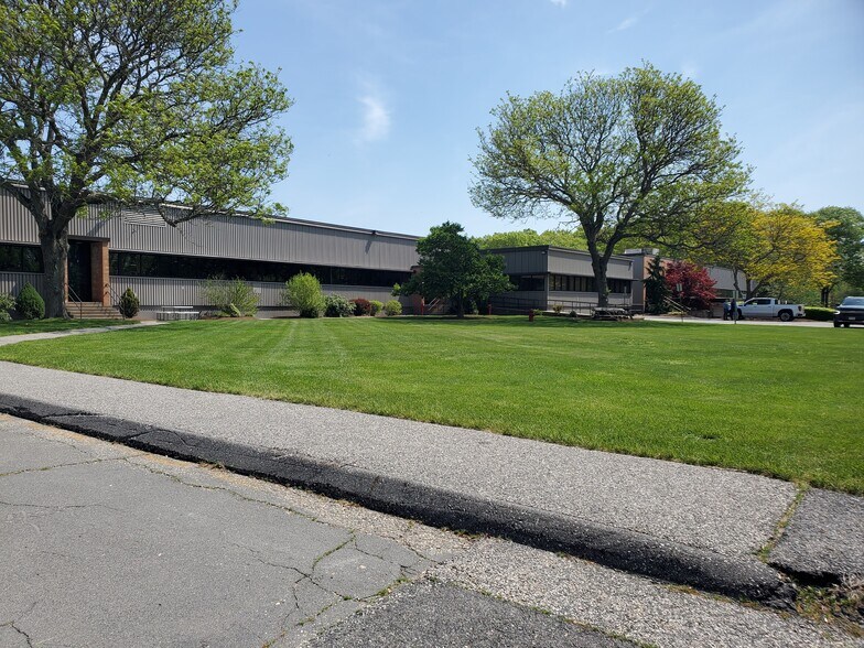Primary Photo Of 220 Highland St, East Bridgewater Warehouse For Lease