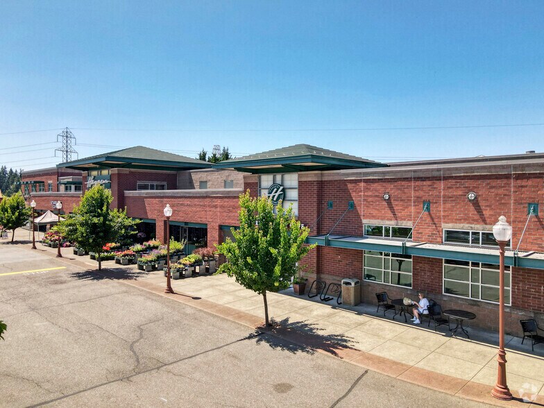 More Photos Of 8915 Market Pl NE, Lake Stevens Supermarket For Sale