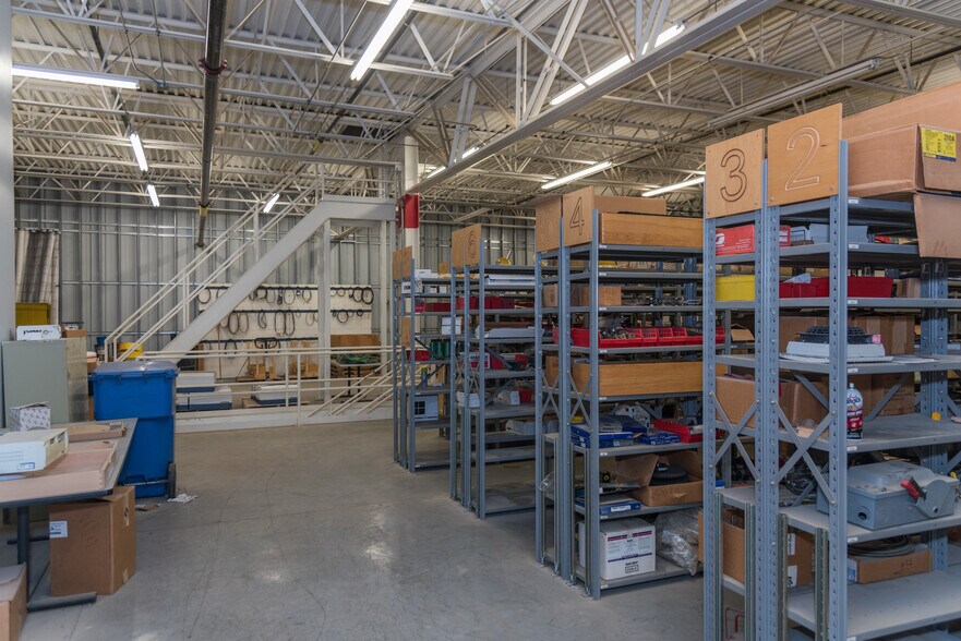 More Photos Of 2000 Cane Creek Pky, Ringgold Manufacturing For Sale