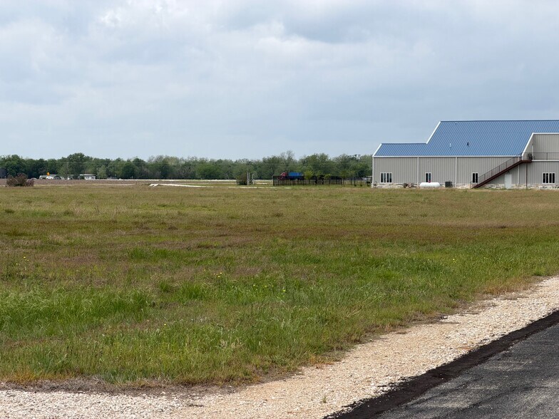 More Photos Of 330 Airfield rd, Fentress Land For Sale