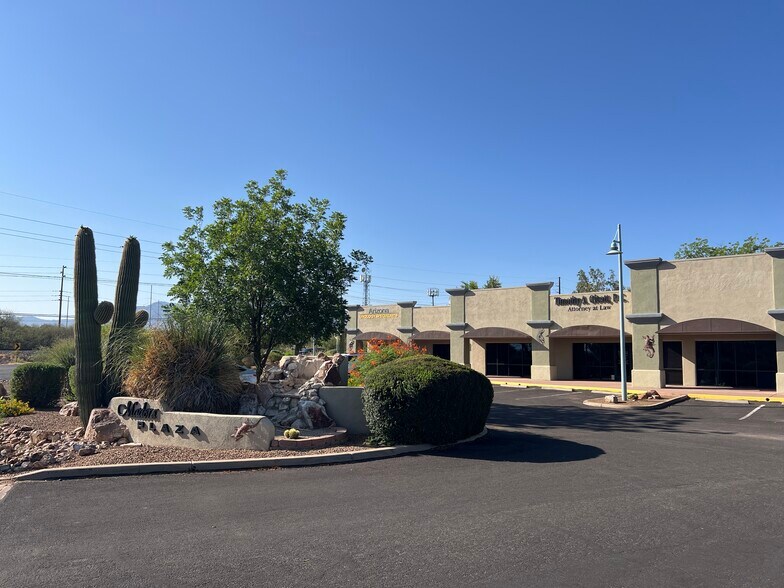 More Photos Of 516 E Whitehouse Canyon Rd, Green Valley Office For Sale