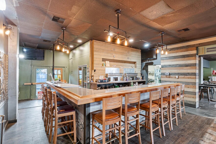 More Photos Of 351 Park Ave N, Renton Restaurant For Sale