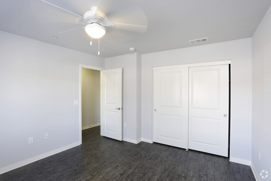 More Photos Of 307 Sycamore Rd, San Ysidro Apartments For Sale