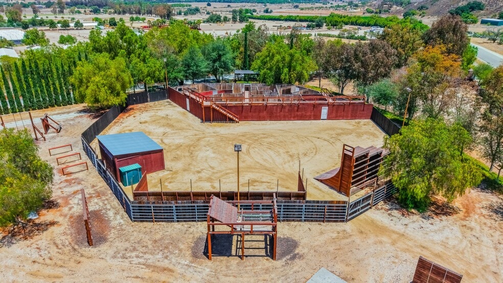 More Photos Of 38831 Pauba Rd, Temecula Land For Sale
