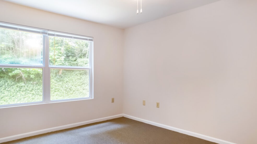 More Photos Of , Nicholasville Multifamily For Sale