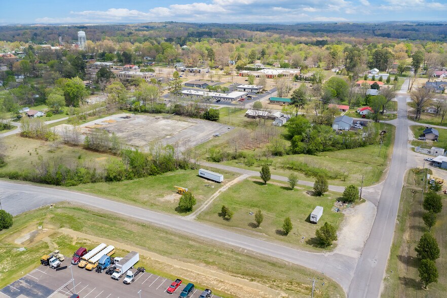 More Photos Of 0 9th Street, Parsons Land For Sale