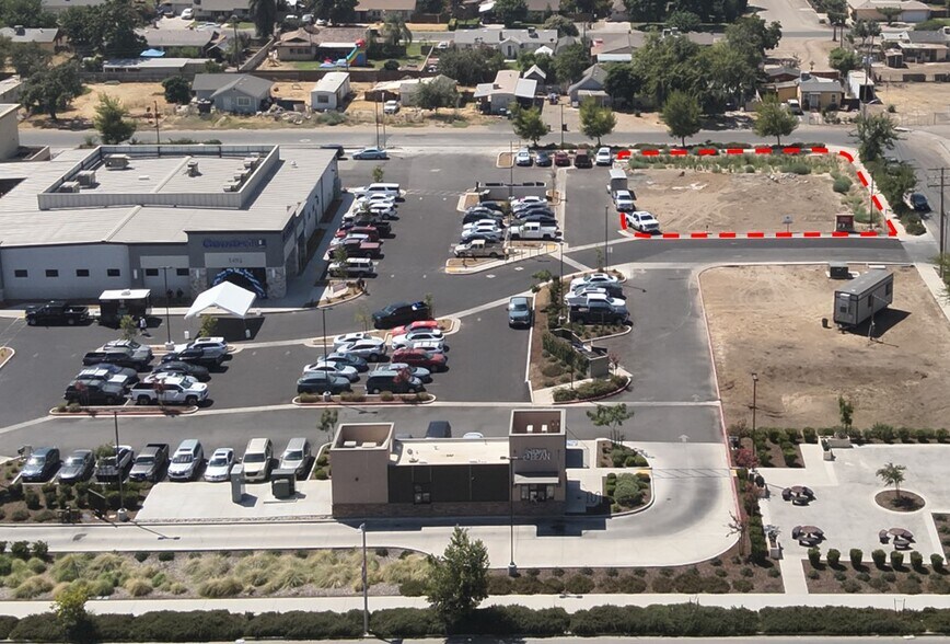 More Photos Of Sec Olive Ave & S Lotas St, Porterville General Retail For Lease