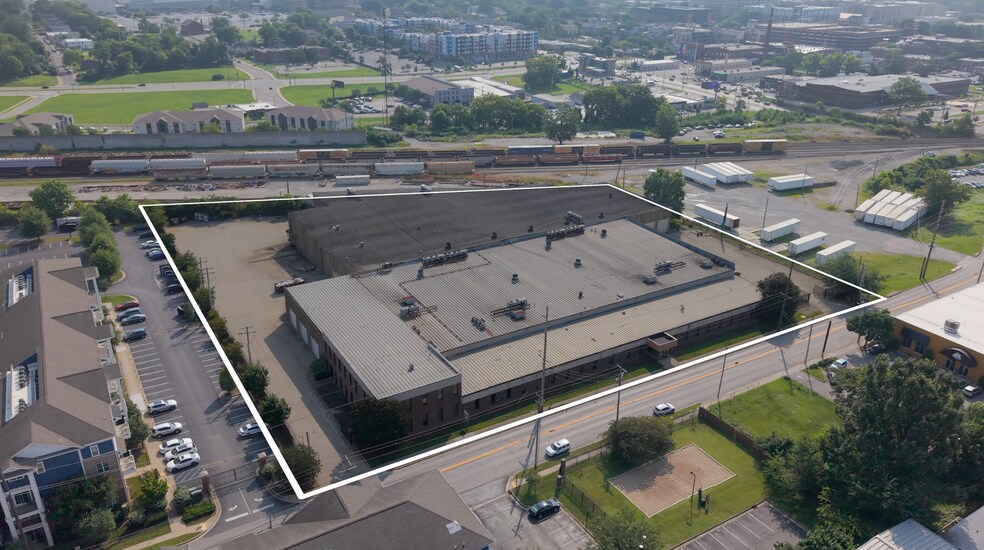 More Photos Of 475 Angliana Ave, Lexington Warehouse For Lease