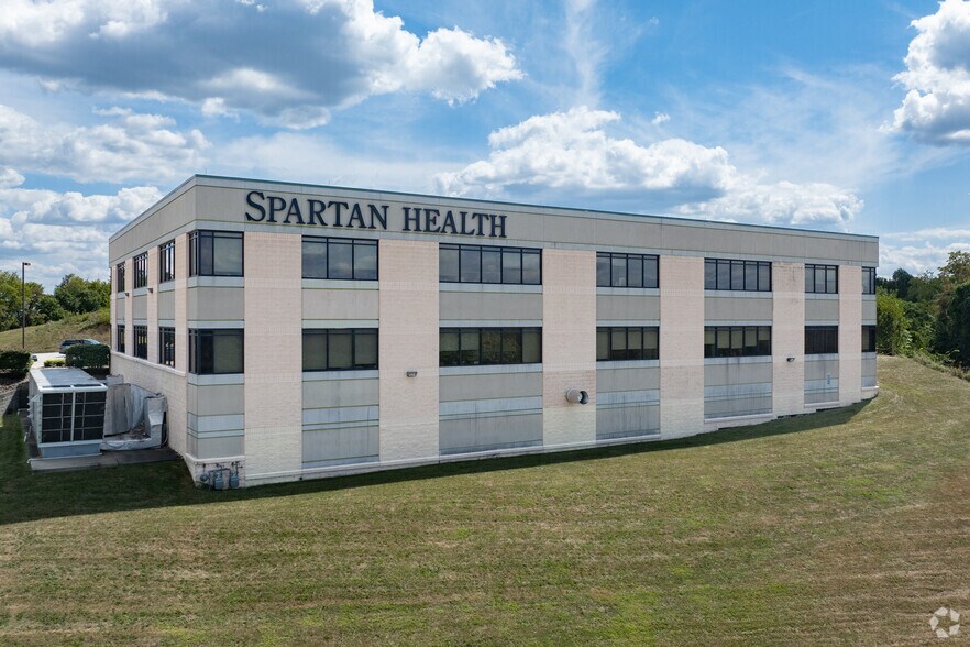 More Photos Of 100 Stoops Dr, Monongahela Medical For Sale