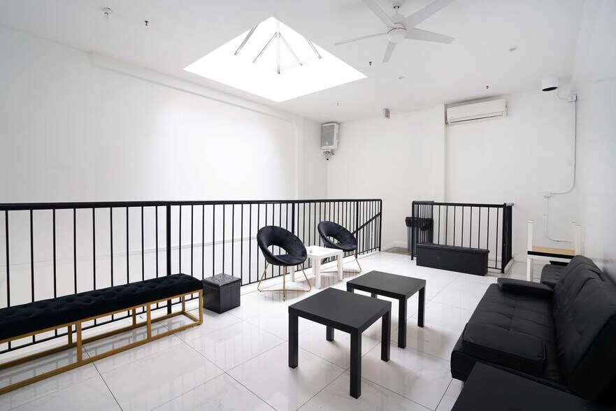 More Photos Of 577 Lafayette Ave, Brooklyn Storefront Retail Residential For Lease