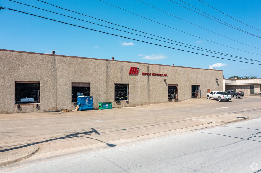Primary Photo Of 2589 NE 33rd St, Fort Worth Manufacturing For Lease