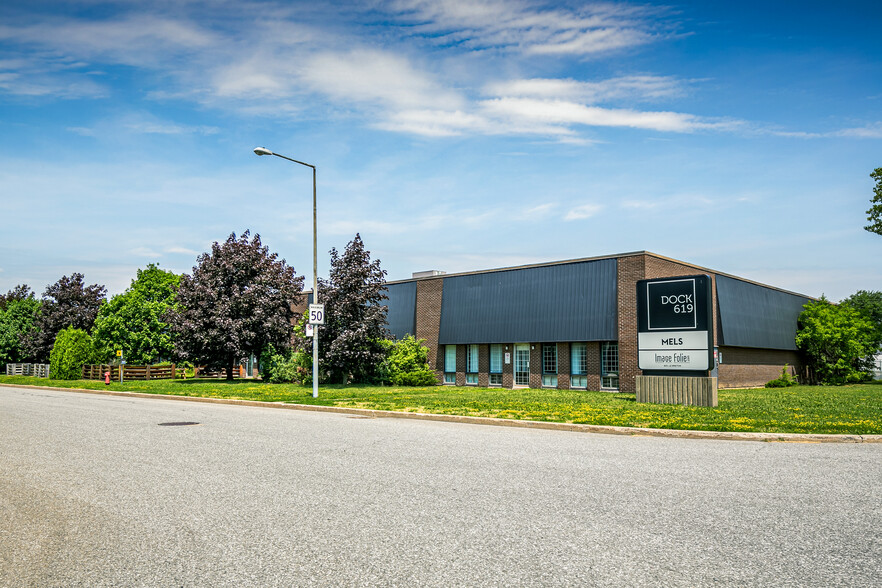 Primary Photo Of 601-623 Rue Le Breton, Longueuil Showroom For Lease