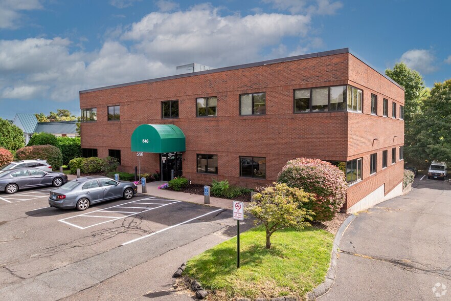 Primary Photo Of 546 Cromwell Ave, Rocky Hill Medical For Sale