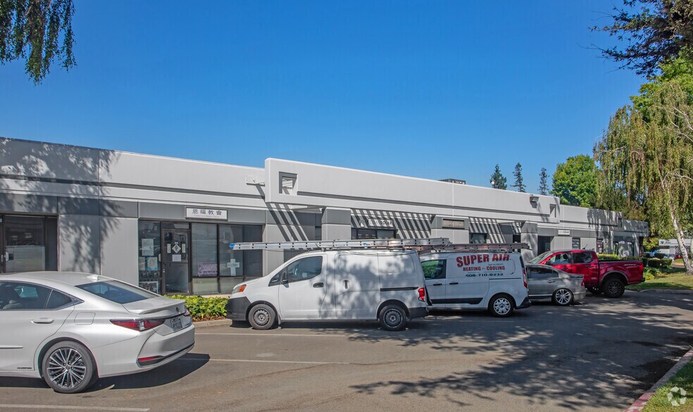 More Photos Of 1445 Koll Cir, San Jose Light Manufacturing For Lease