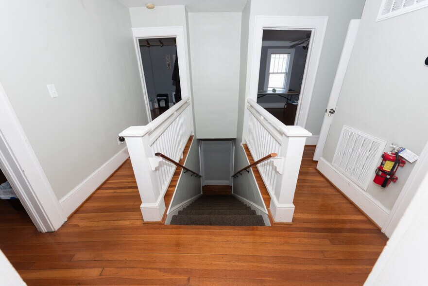 More Photos Of 485 S Pine St, Spartanburg Office For Lease