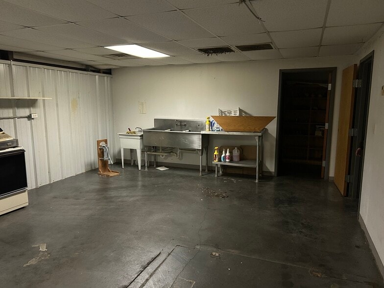 More Photos Of 1348 Blacksburg Hwy, Blacksburg Industrial For Sale