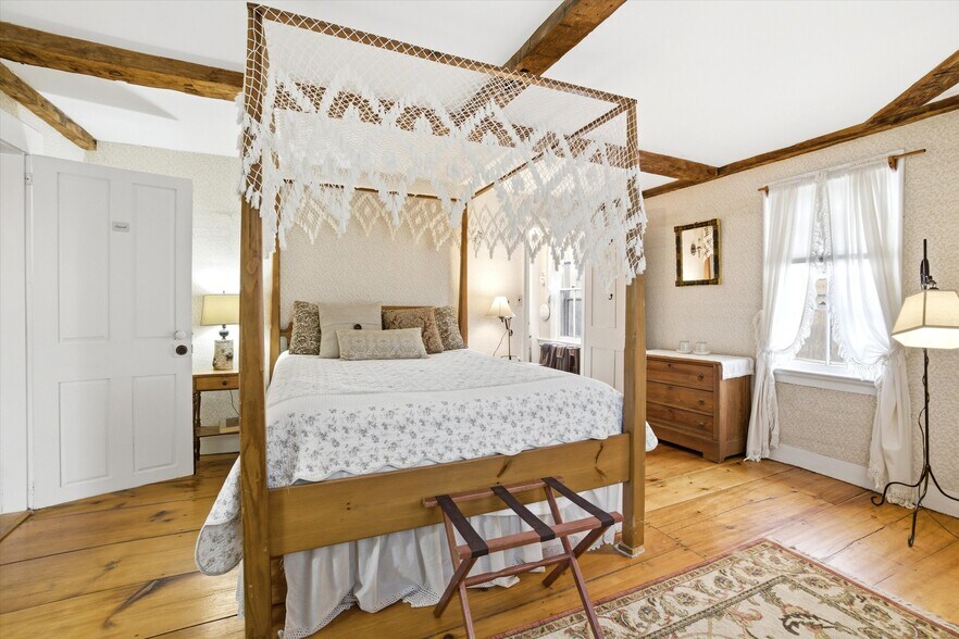 More Photos Of 235 Windsor Rd, Hillsborough Hospitality For Sale