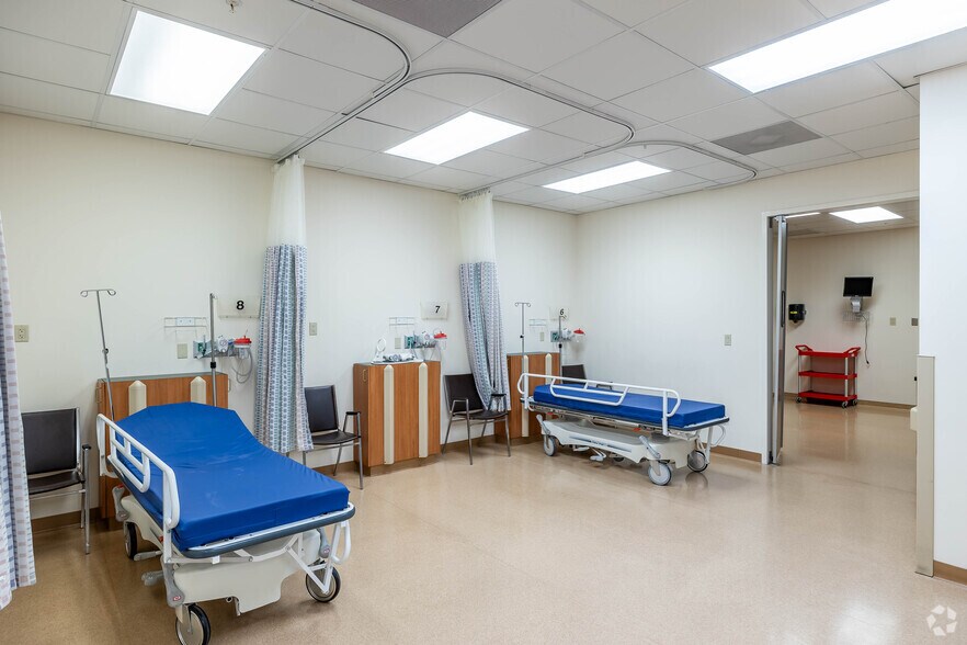 More Photos Of 1779 N University Dr, Pembroke Pines Office For Sale