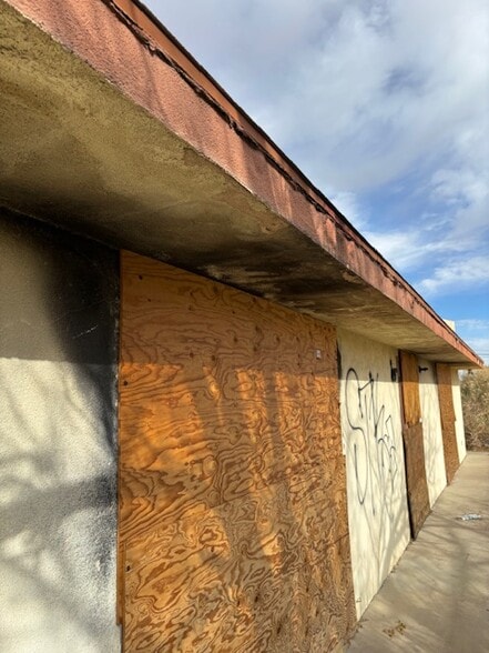 More Photos Of 61850-61872 Chollita Rd, Joshua Tree Assisted Living For Sale