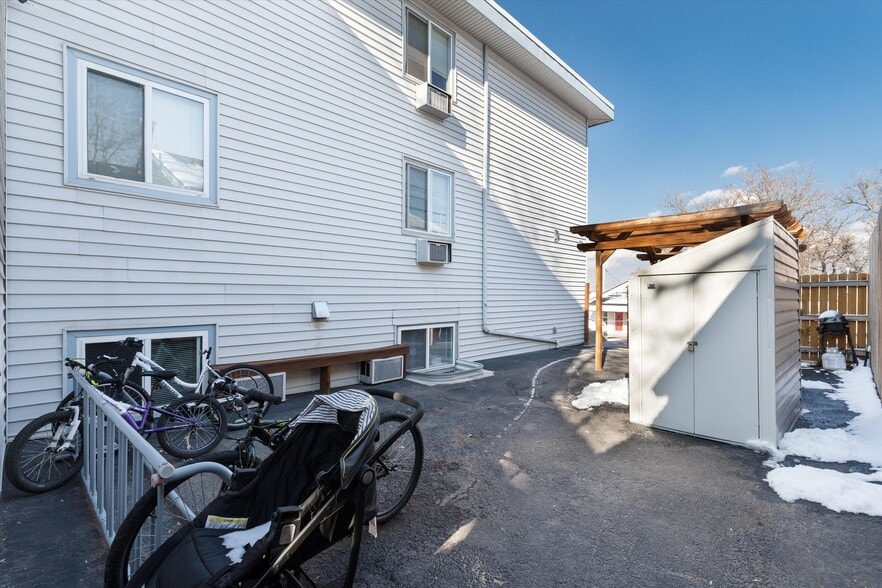 More Photos Of 3530 W Lehigh Ave, Denver Apartments For Sale