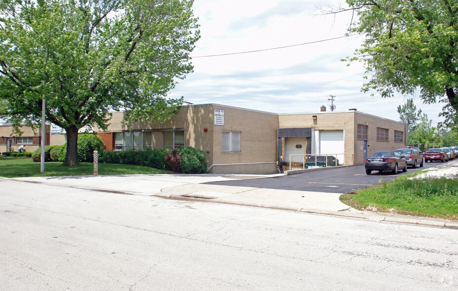 Primary Photo Of 4425 James Pl, Melrose Park Warehouse For Sale