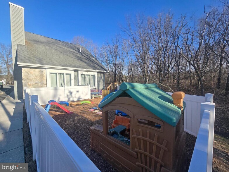 More Photos Of 900 Route 168, Turnersville Medical For Sale