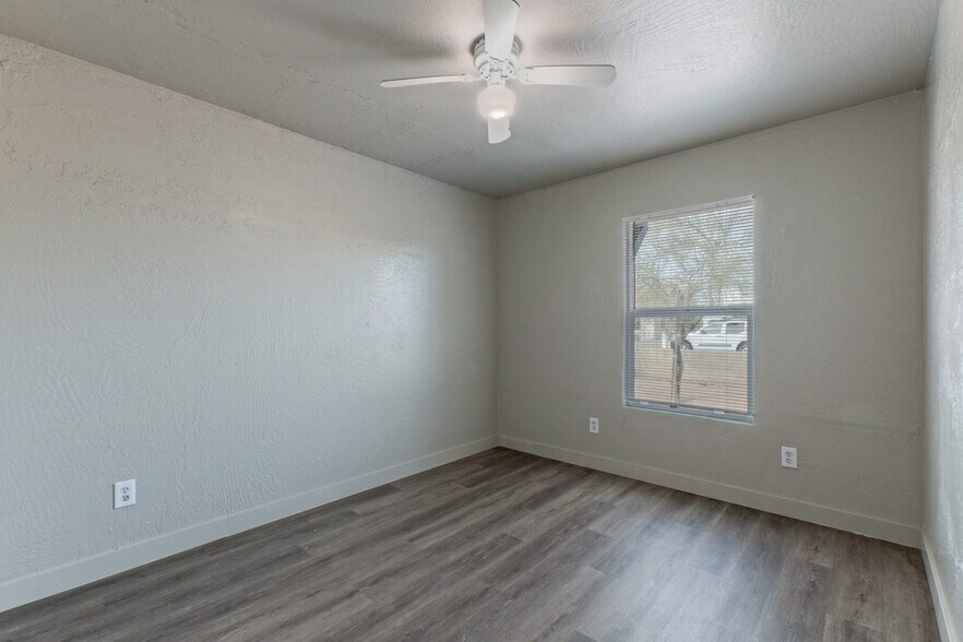 More Photos Of 1421 E Fillmore St, Phoenix Multifamily For Sale