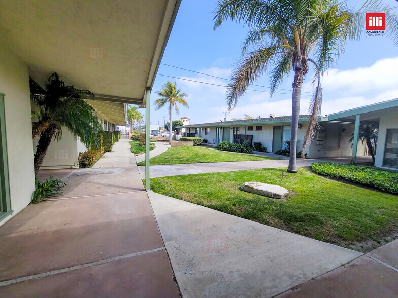 More Photos Of 2035-2045 Saviers Rd, Oxnard Medical For Lease