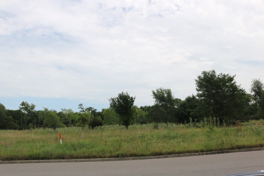 Primary Photo Of 6855 Hilltop Rd, Shawnee Land For Sale