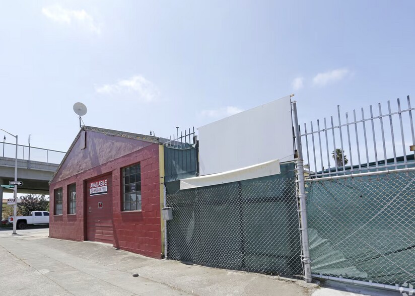 Primary Photo Of 909 N Amphlett Blvd, San Mateo Warehouse For Lease