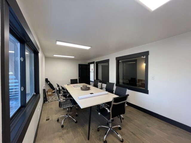 More Photos Of 60 W Canyon Crest Rd, Alpine Office For Sale