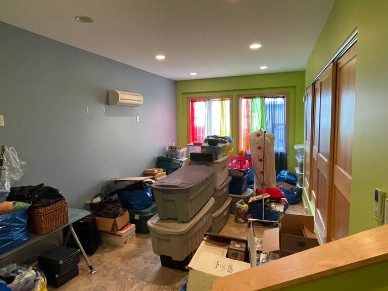 More Photos Of 4030-4032 Shoreline Dr, Spring Park Storefront Retail Office For Lease