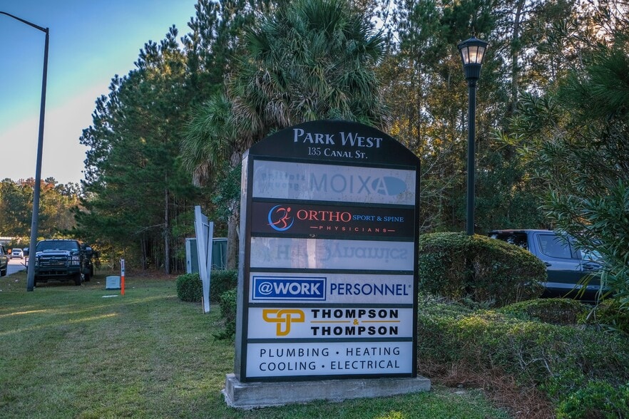 More Photos Of 135 Canal St, Pooler Medical For Lease