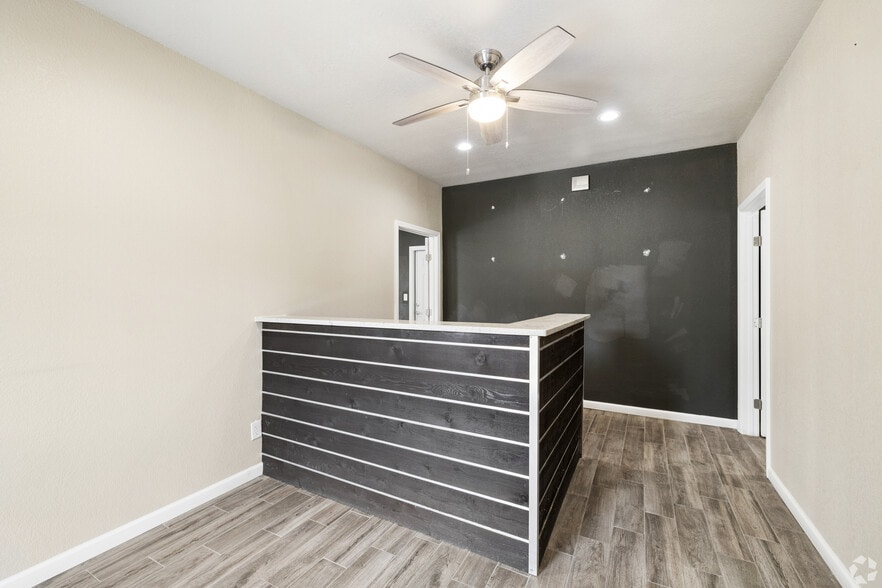 More Photos Of 18838 FM 2252, San Antonio Warehouse For Lease