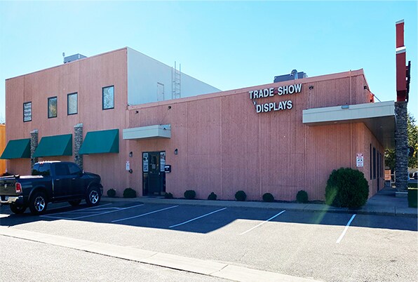 More Photos Of 2401 Highway 13 W, Burnsville Warehouse For Sale