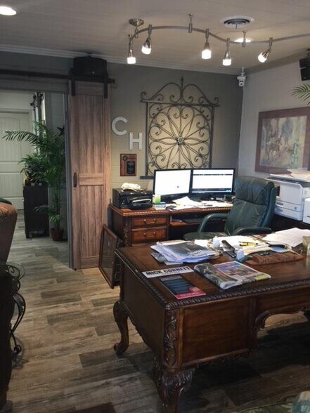 More Photos Of 890 OK STATE HIGHWAY 28 EAST, Langley Office Residential For Sale