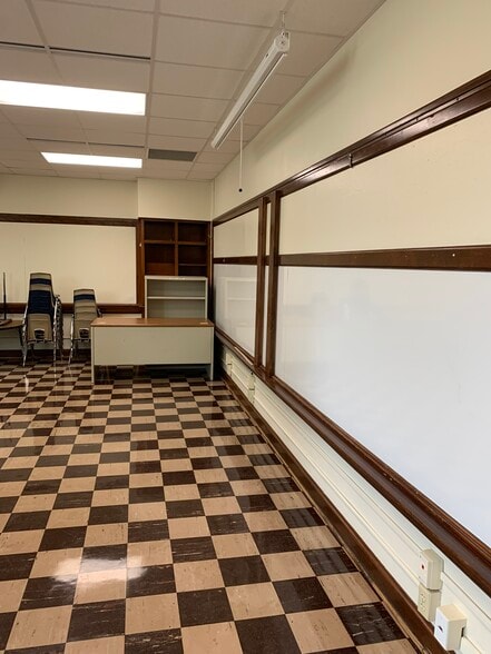 More Photos Of 615 Ethel Ave, Green Bay Schools For Sale