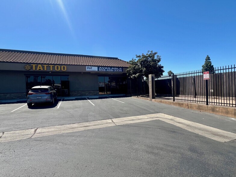 More Photos Of 935 W Mission Ave, Escondido Unknown For Lease