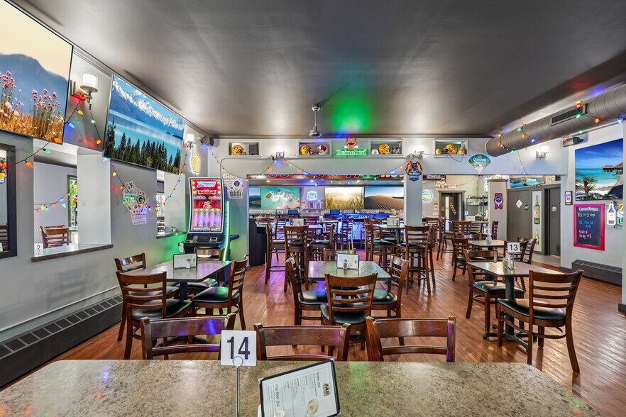More Photos Of S76W17745 Janesville Rd, Muskego Restaurant For Sale
