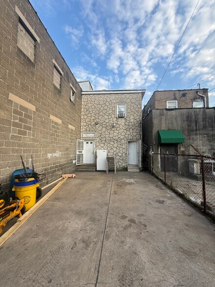 More Photos Of 2621-2623 Westfield Ave, Camden Storefront Retail Residential For Sale