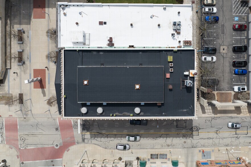 More Photos Of 241 N Superior St, Toledo Office Residential For Sale