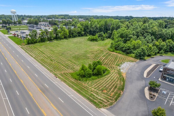More Photos Of 2630 Madison St, Clarksville Land For Sale